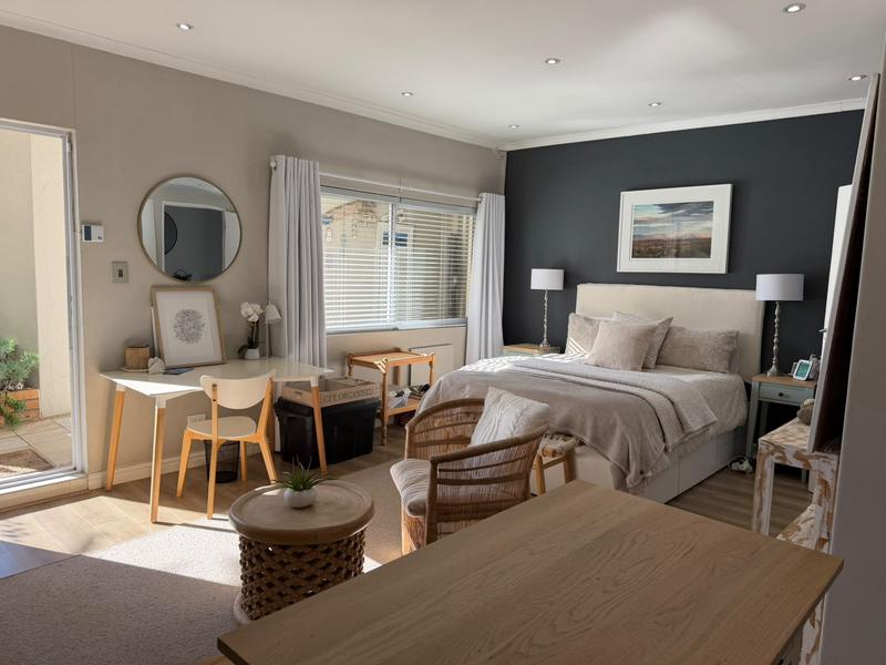 To Let 3 Bedroom Property for Rent in Hout Bay Western Cape